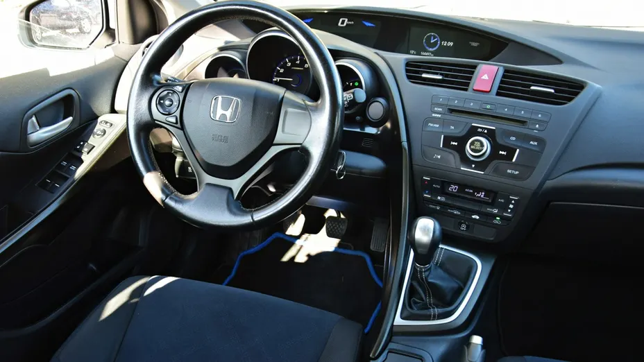 HONDA Civic -