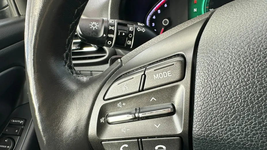 HYUNDAI i30 -