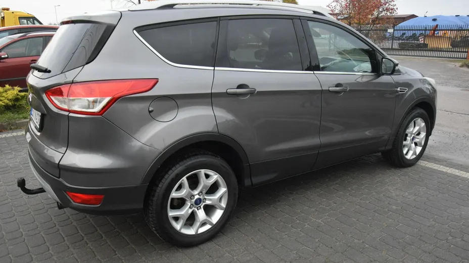 FORD Kuga -