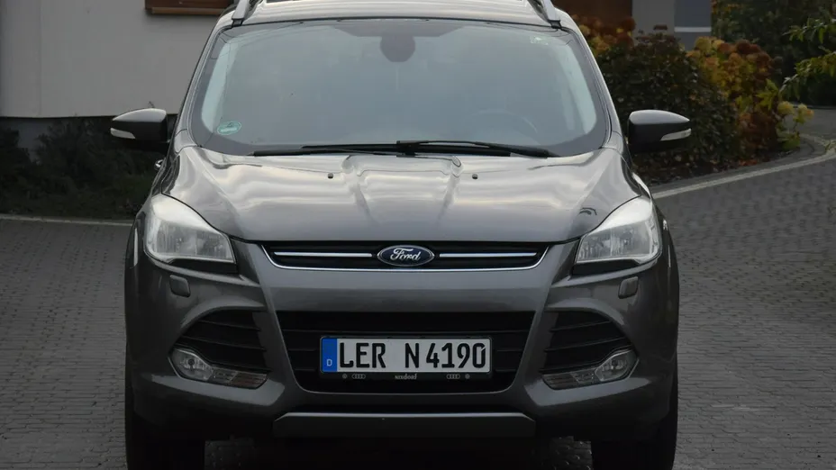 FORD Kuga -