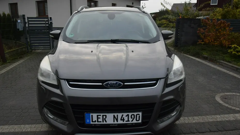 FORD Kuga -