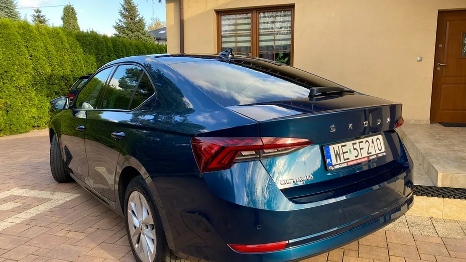 SKODA Octavia -
