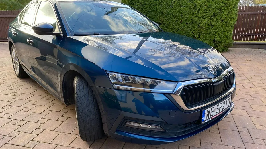 SKODA Octavia -