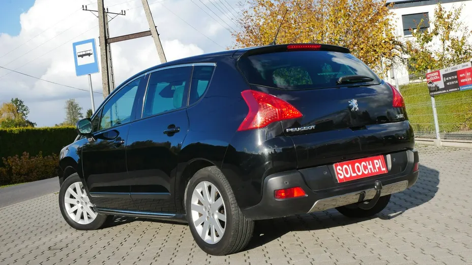 PEUGEOT 3008 -