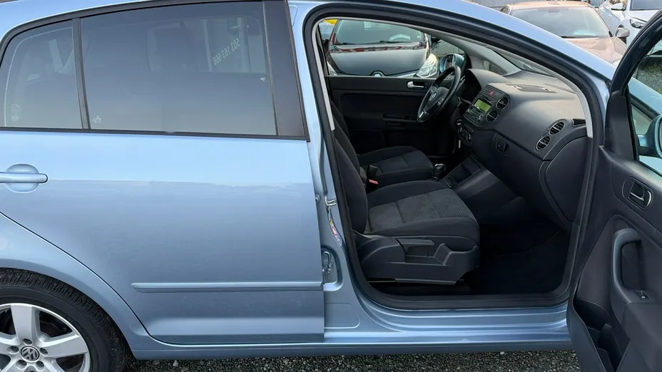 VOLKSWAGEN Golf Plus -