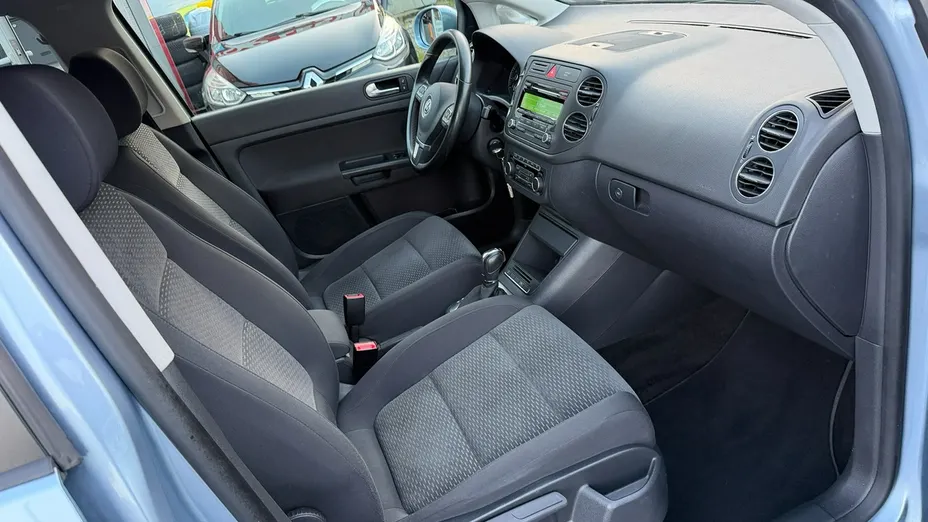 VOLKSWAGEN Golf Plus -