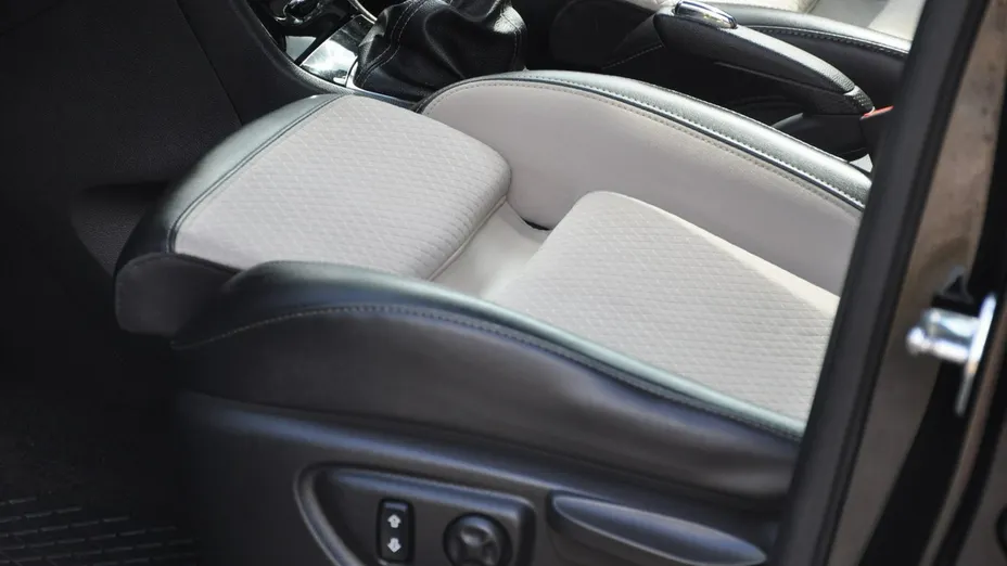 OPEL Mokka -