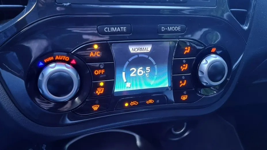 NISSAN Juke -