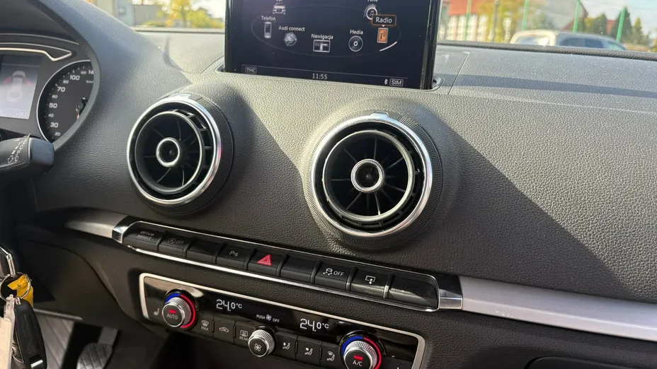 AUDI A3 Sportback -