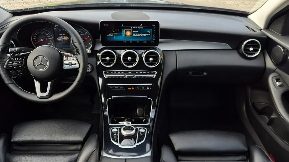 MERCEDES-BENZ C Klasa -