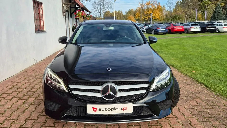 MERCEDES-BENZ C Klasa -