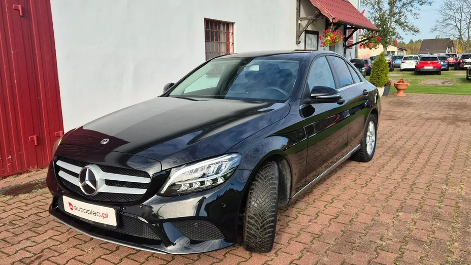 MERCEDES-BENZ C Klasa -