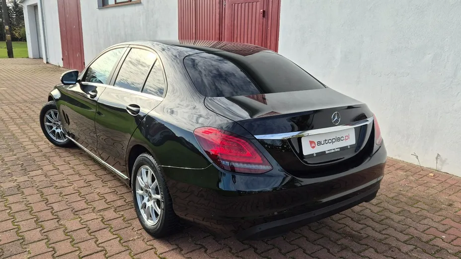 MERCEDES-BENZ C Klasa -
