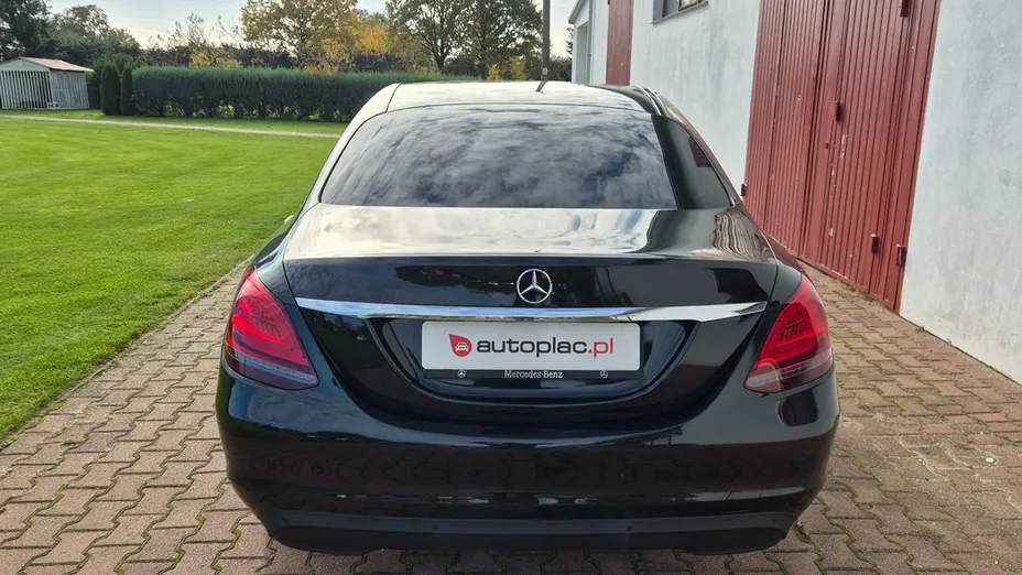 MERCEDES-BENZ C Klasa -