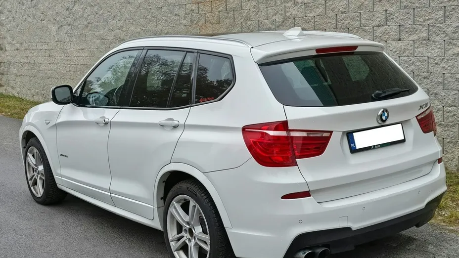 BMW X3 -