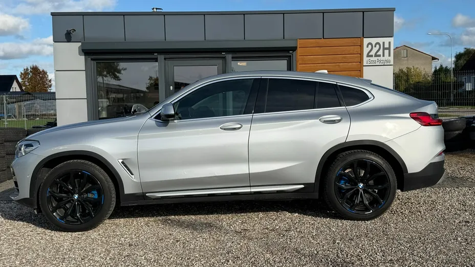 BMW X4 -