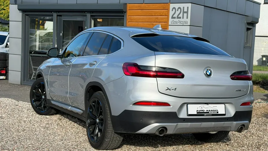 BMW X4 -