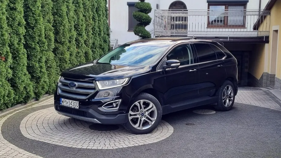 FORD Edge -