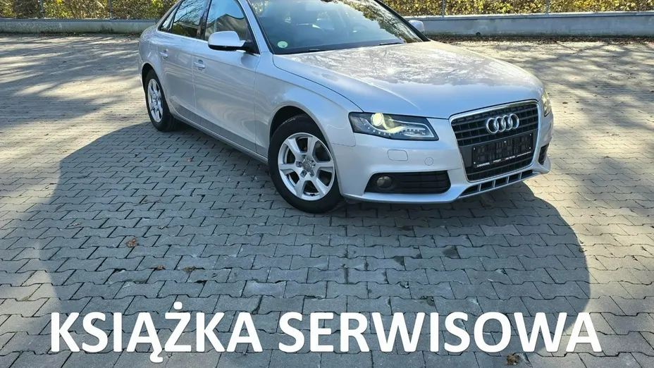 AUDI A4 -
