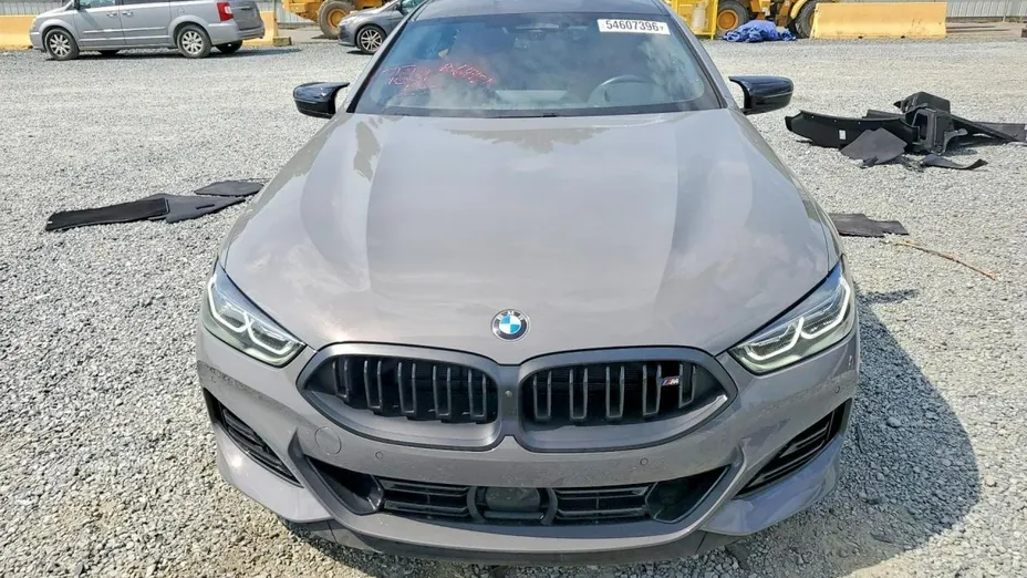 BMW Seria 8 -