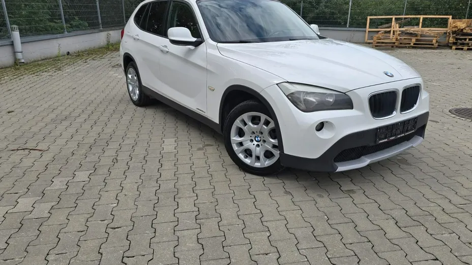 BMW X1 -