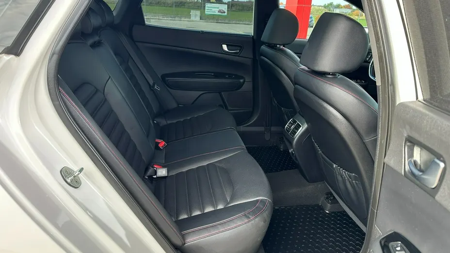 KIA Optima -