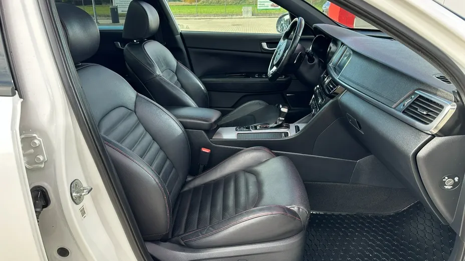 KIA Optima -