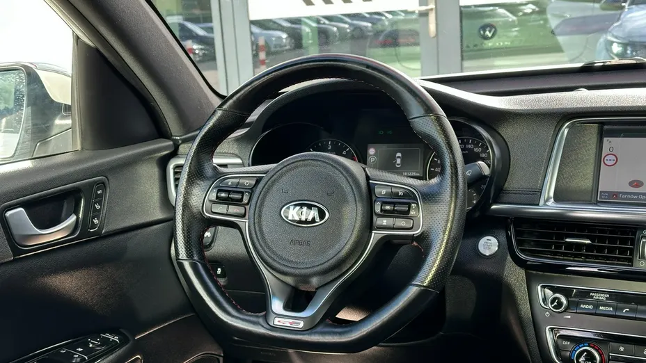 KIA Optima -