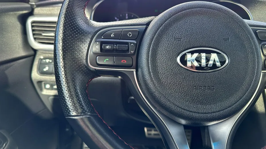 KIA Optima -