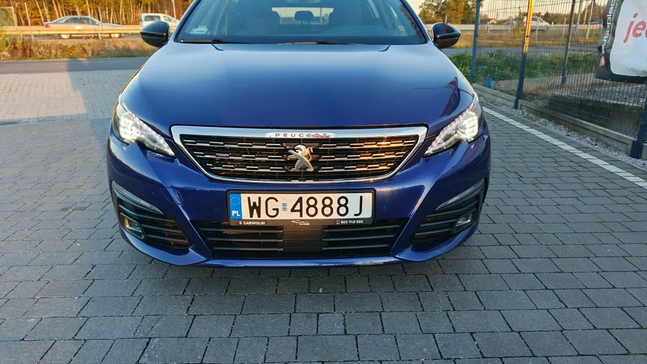 PEUGEOT 308 -