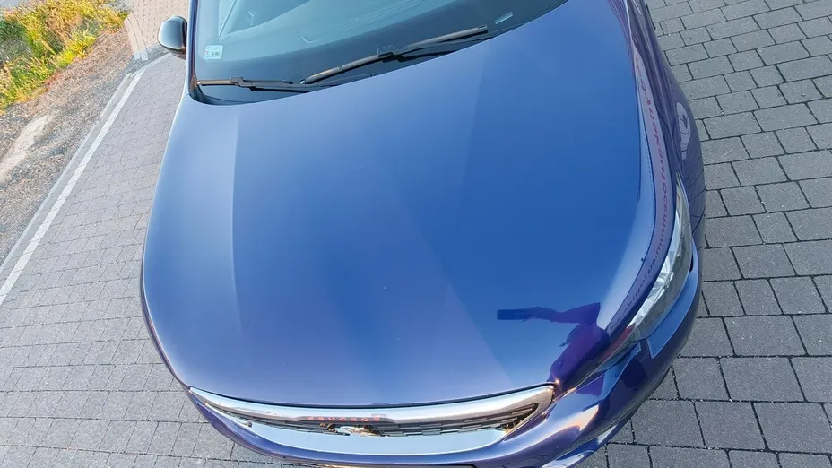 PEUGEOT 308 -