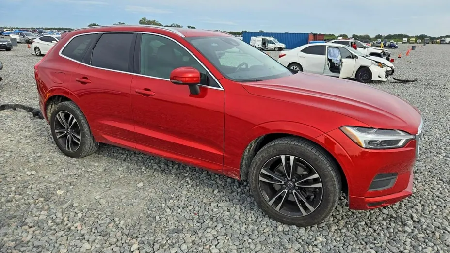 VOLVO XC60 -