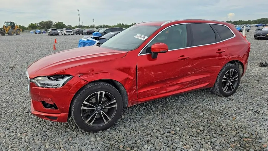 VOLVO XC60 -