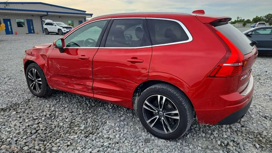 VOLVO XC60 -