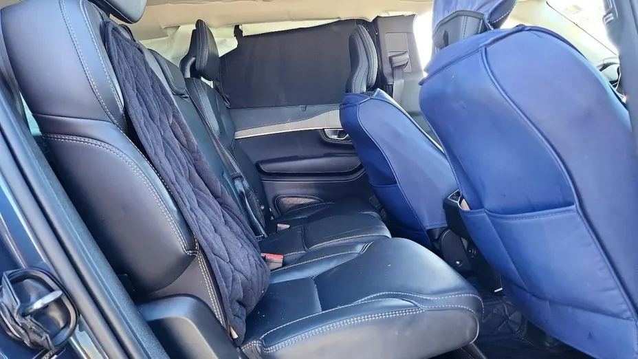 VOLVO XC90 -