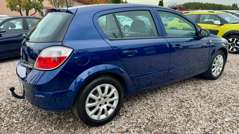 OPEL Astra -