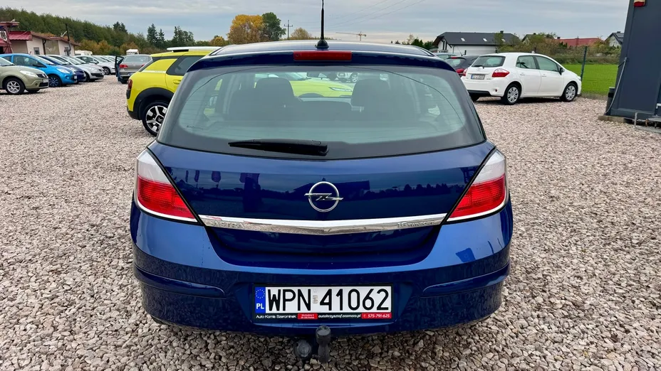 OPEL Astra -