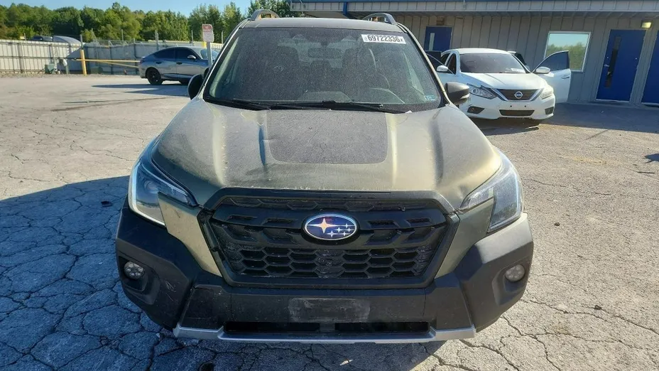 SUBARU Forester -