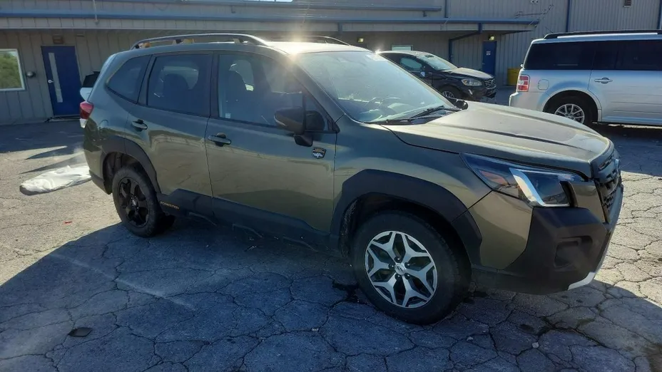 SUBARU Forester -