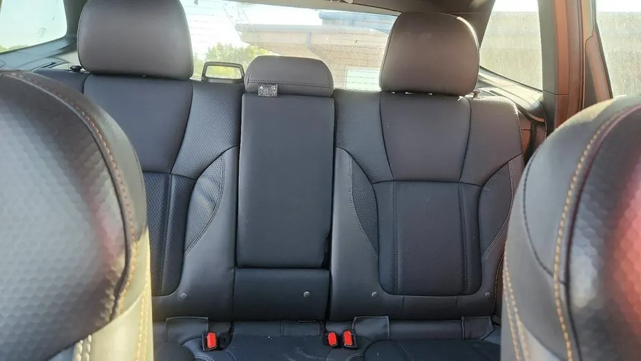 SUBARU Forester -