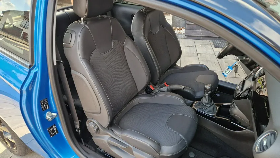 OPEL Adam -