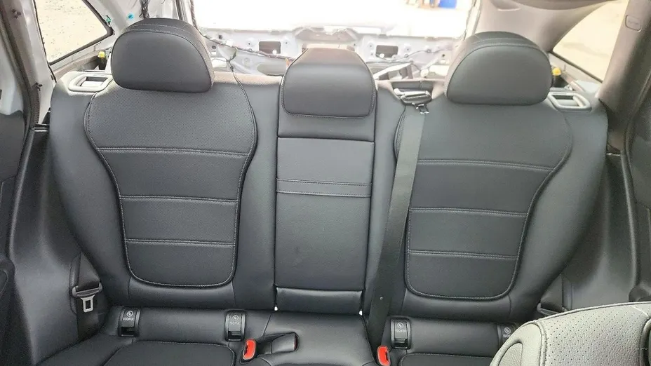 MERCEDES-BENZ GLC -