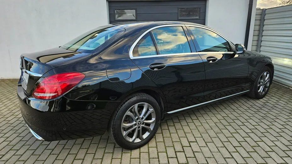 MERCEDES-BENZ C Klasa -