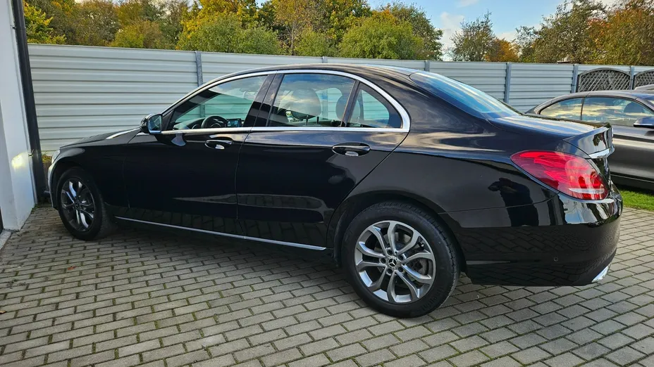 MERCEDES-BENZ C Klasa -