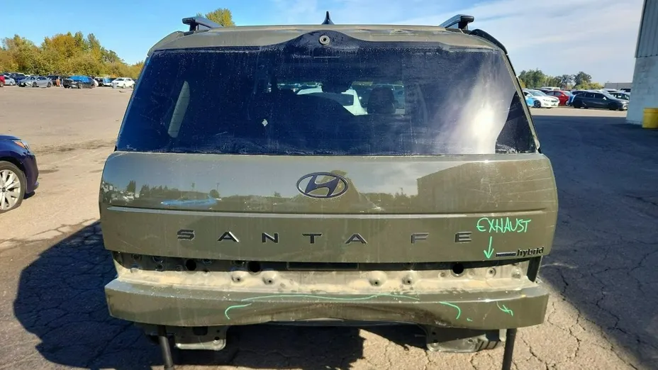 HYUNDAI Santa Fe -