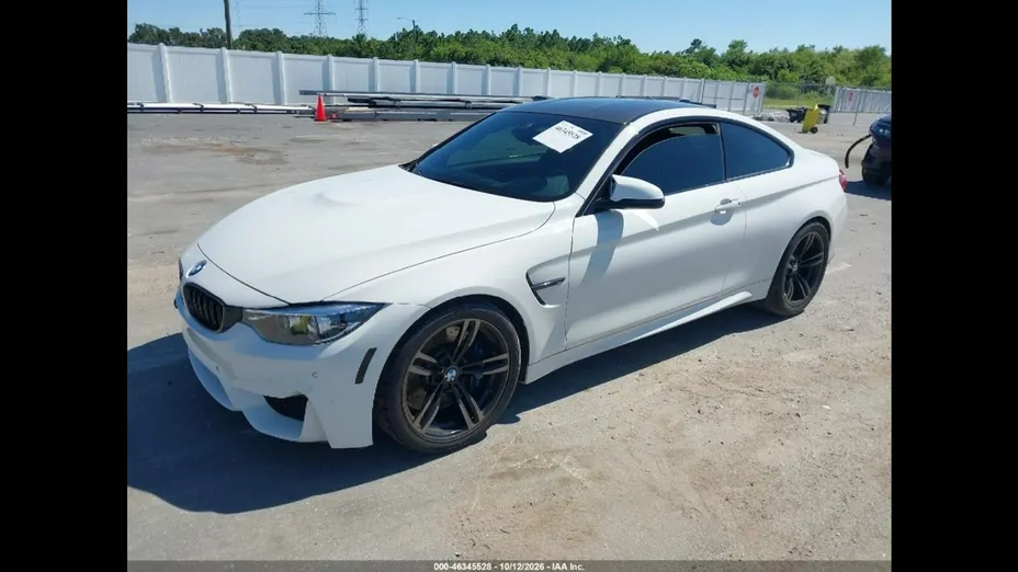 BMW M4 -