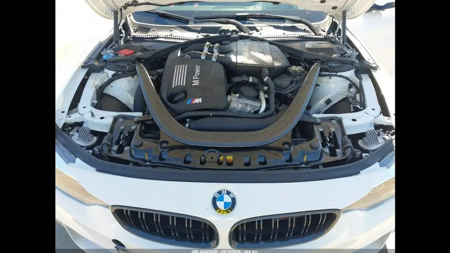 BMW M4 -