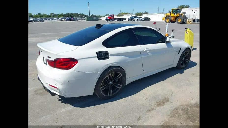 BMW M4 -