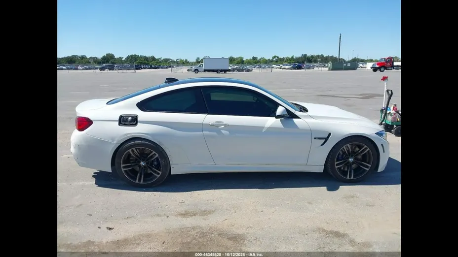BMW M4 -