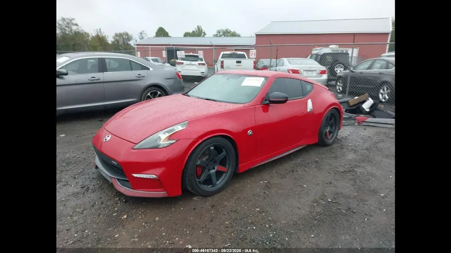 NISSAN 370 Z -